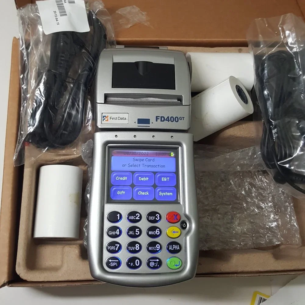 New In Box First Data FD 400GT ( MC8090 ) Credit Card Reader